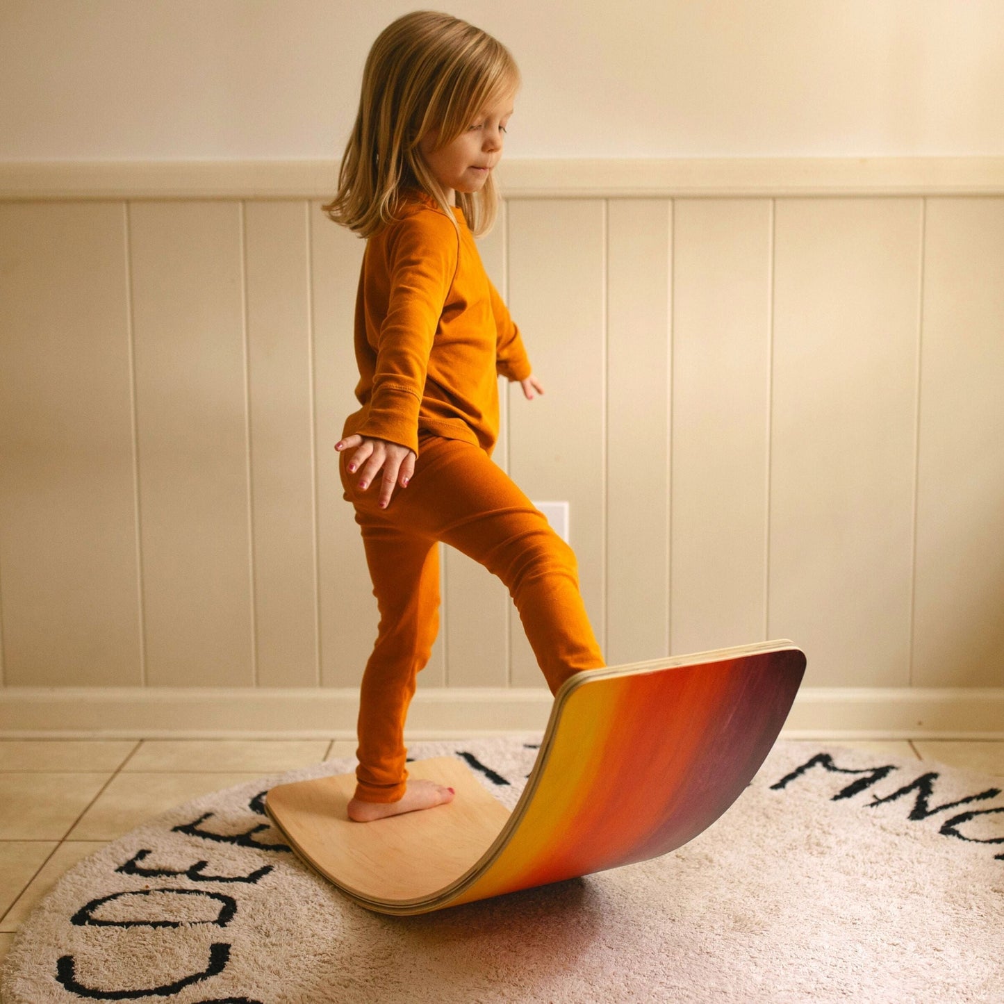 Bunny Hopkins Wobble Board | Sunset