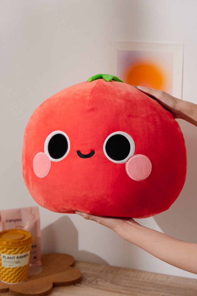 Tommy Tomato Mochi Plush