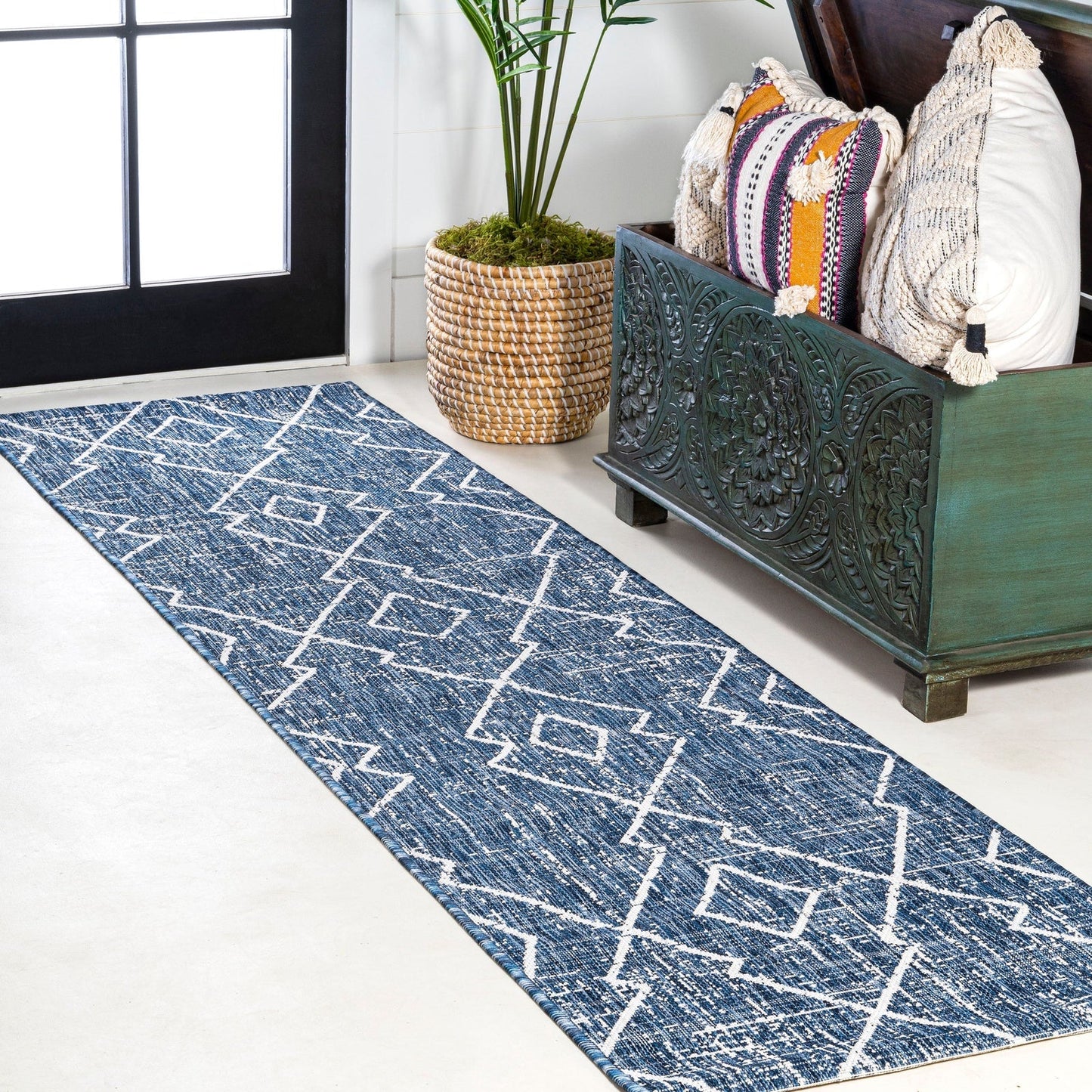Carwa Tribal Diamond Trellis Indoor/Outdoor Area Rug - Pier 1