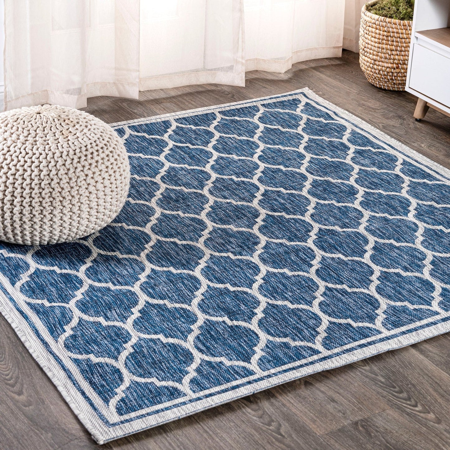 Trebol Moroccan Trellis Textured Weave Indoor/Outdoor Area Rug - Rugs