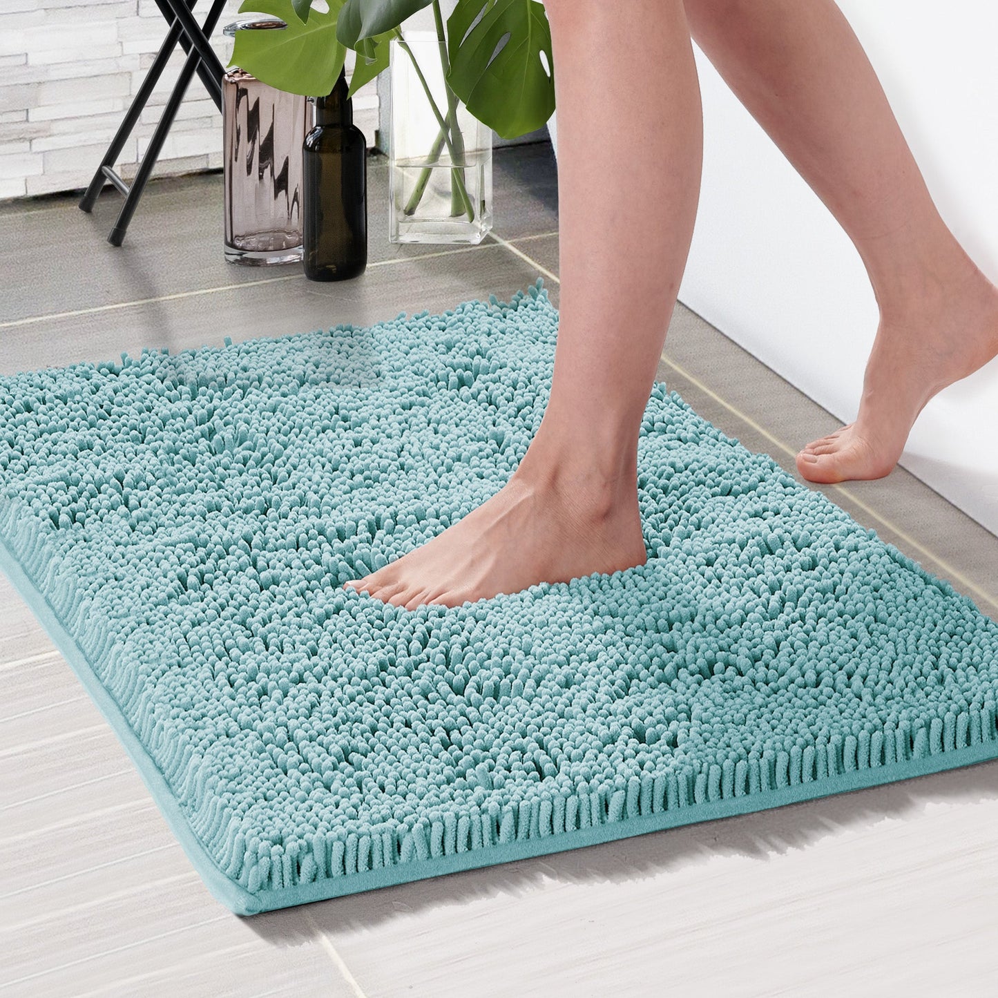Deconovo Bath Rugs, Thick Chenille Soft Quick Dry Plush Absorbent Bathroom Rugs for Bathtub and Shower Floor