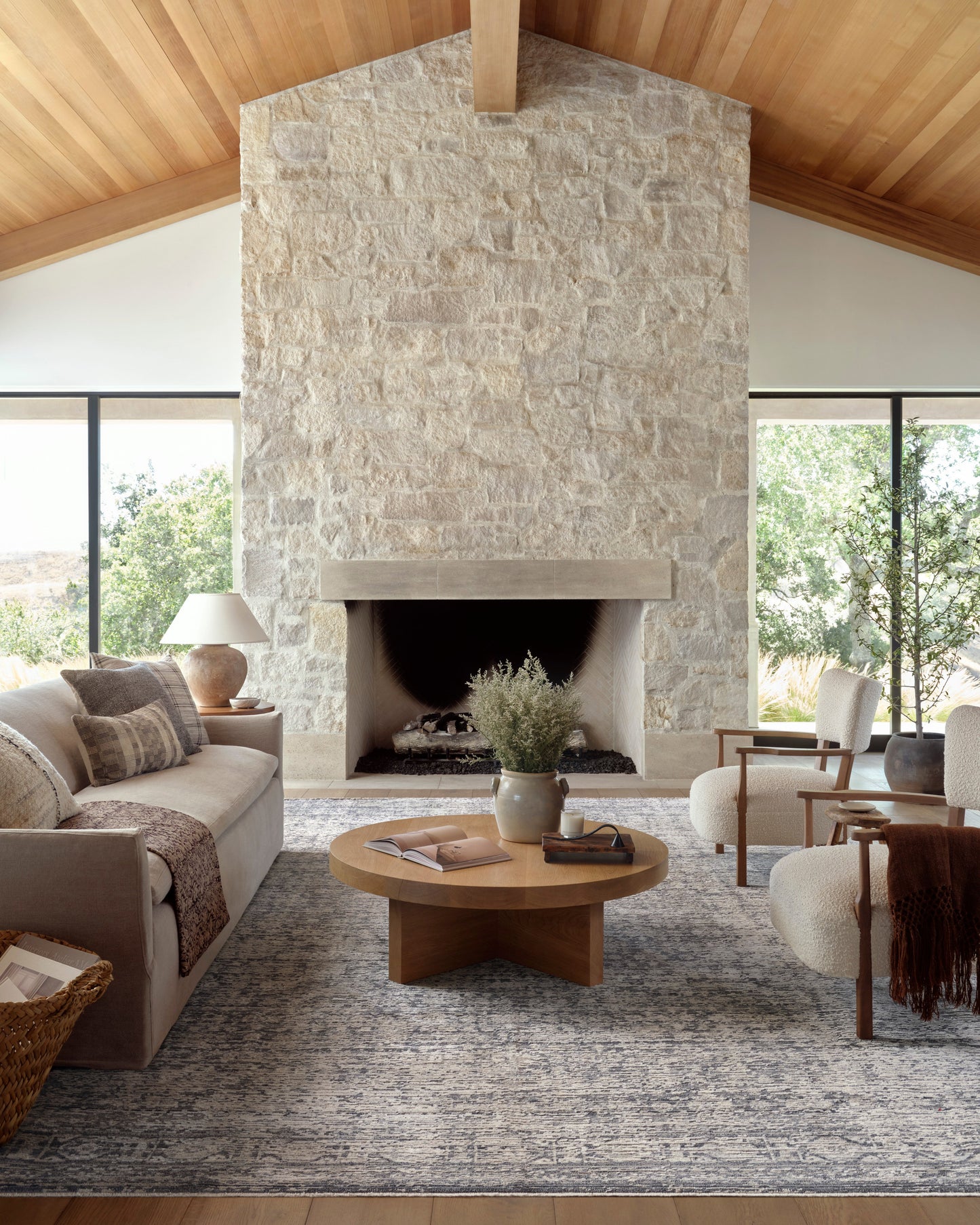 Alie Rug - Charcoal/Dove by Amber Lexis x Loloi