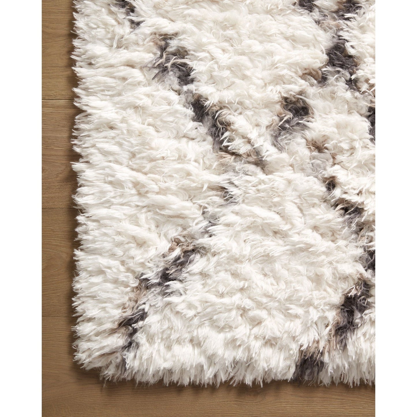 Amira Ivory / Bark Rug | Angela Rose x Loloi