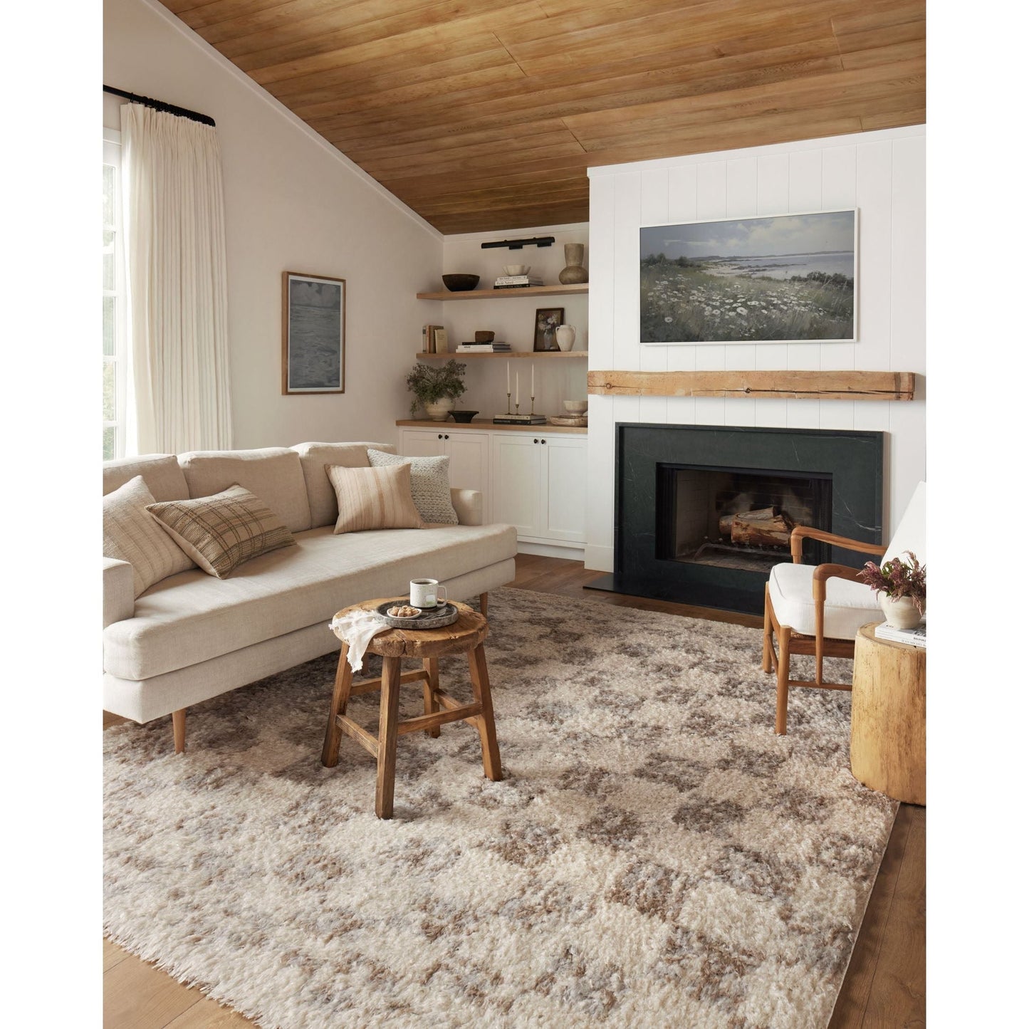 Amira Ivory / Pebble Rug | Angela Rose x Loloi
