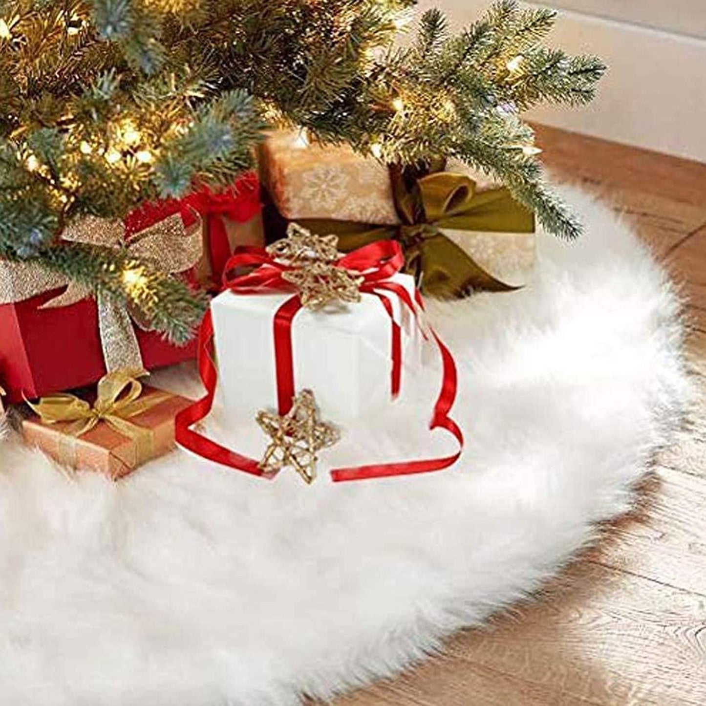 CHICHIC 48 Inch Christmas Tree Skirt Faux Fur Xmas Tree Skirt Christmas Decorations Holiday Tree Ornaments Tree Decoration for Christmas Home Decorations, Xmas Party Holiday Decorations, Snow White