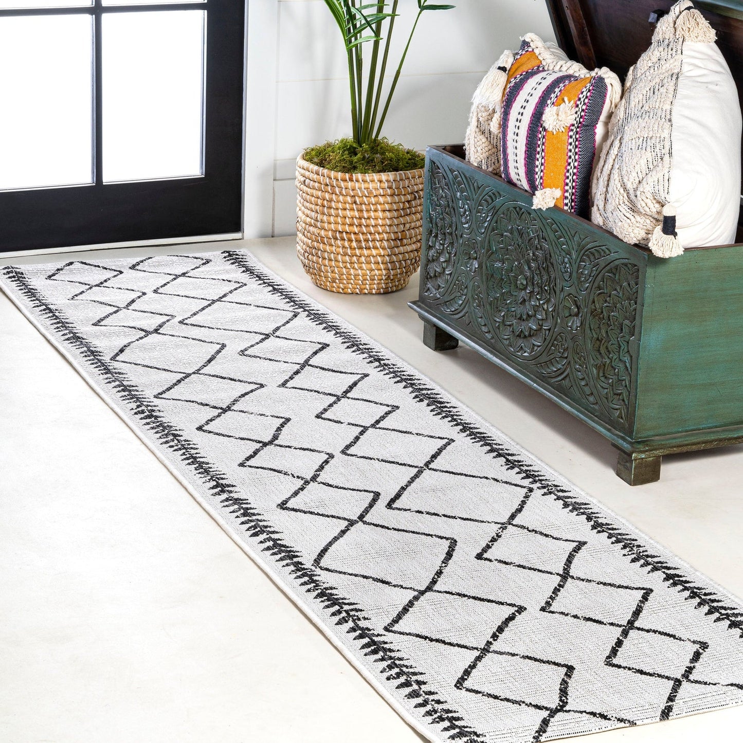 Derya Tribal Diamond Trellis Indoor/Outdoor Area Rug - Pier 1