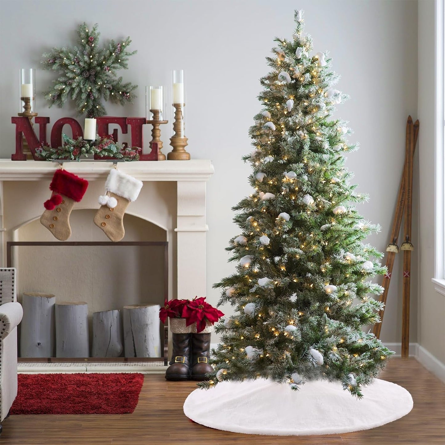 Faux Fur Tree Skirt White Christmas Tree Skirt for Merry Christmas Decorations Party Holiday Ornaments 36 Inch