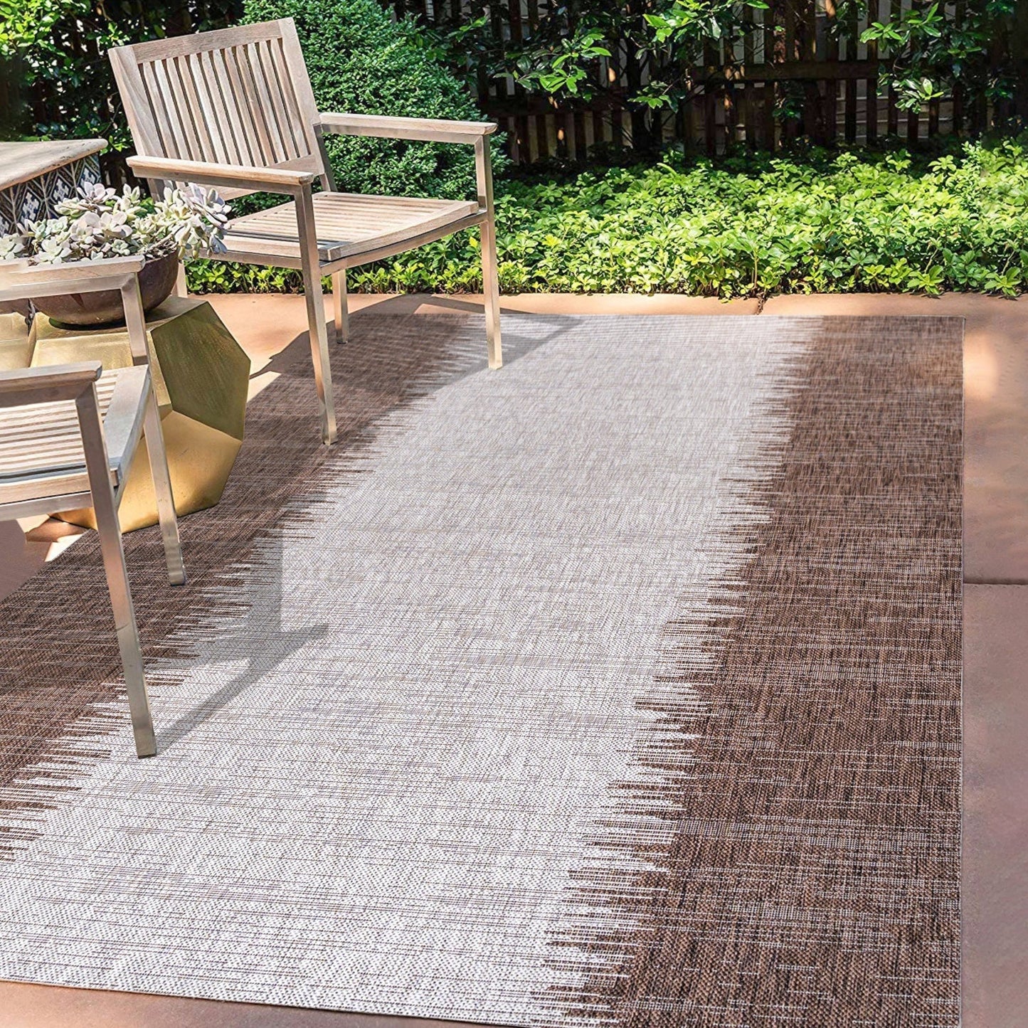 Tavira Modern Strie' Indoor/Outdoor Area Rug - Rugs