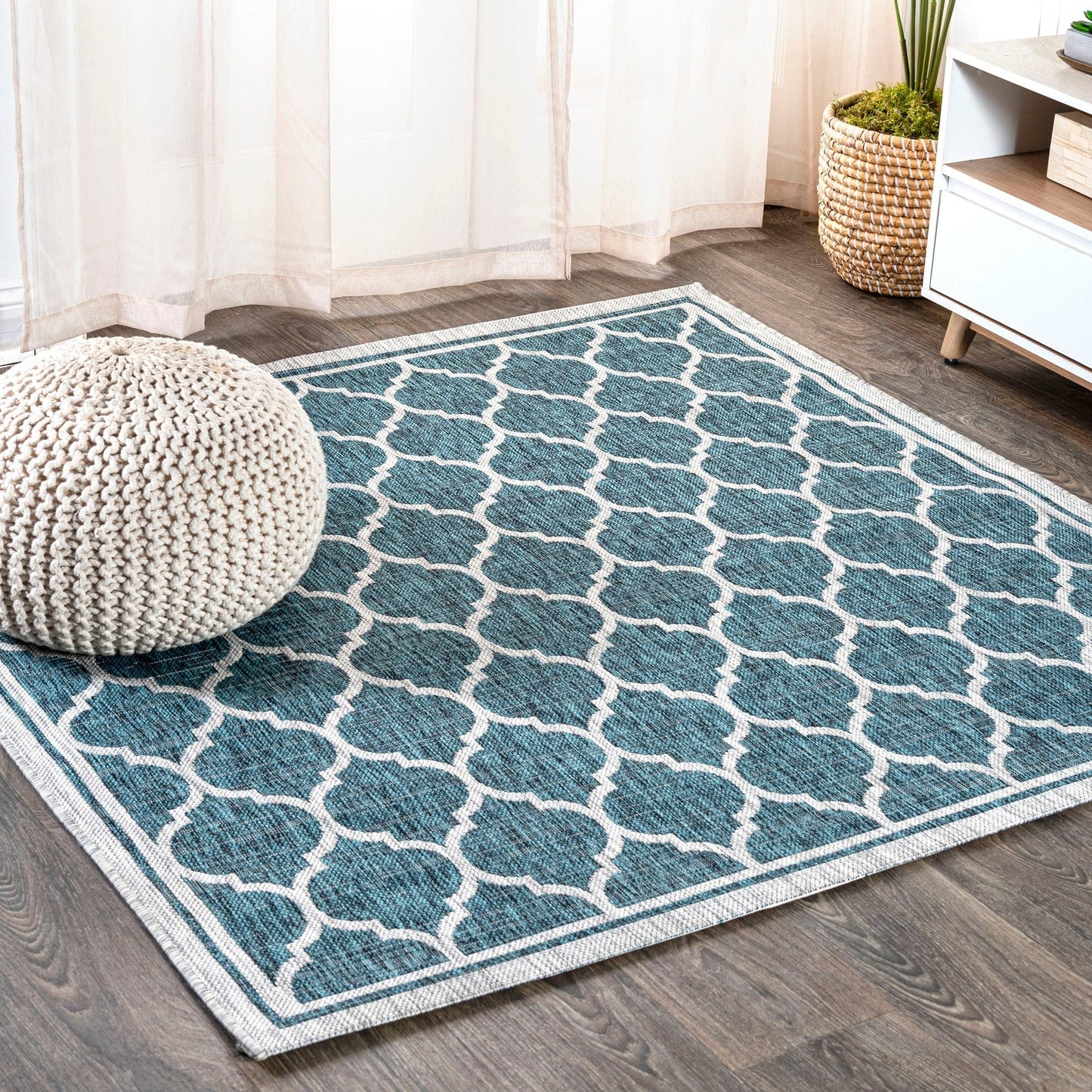 Trebol Moroccan Trellis Textured Weave Indoor/Outdoor Area Rug - Rugs