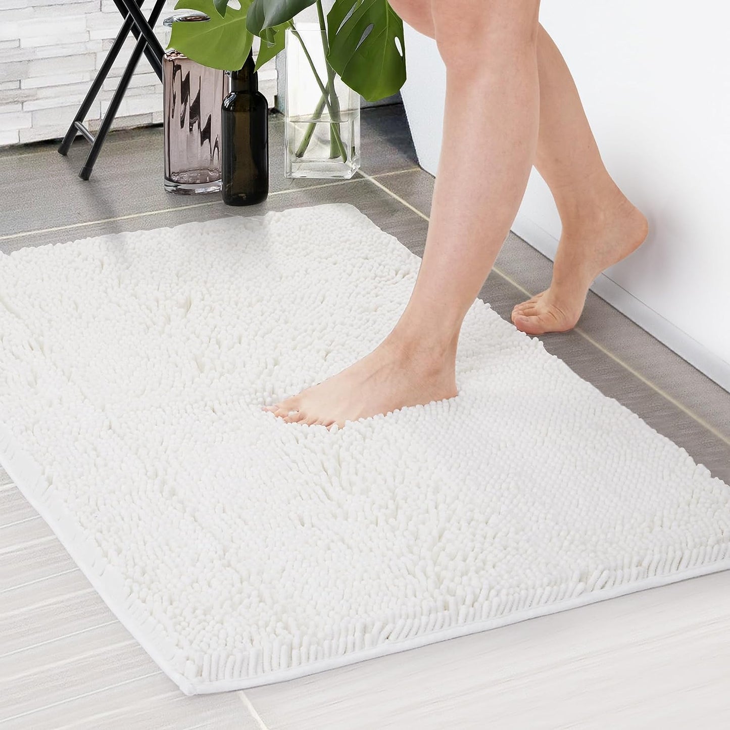 Deconovo Bath Rugs, Thick Chenille Soft Quick Dry Plush Absorbent Bathroom Rugs for Bathtub and Shower Floor